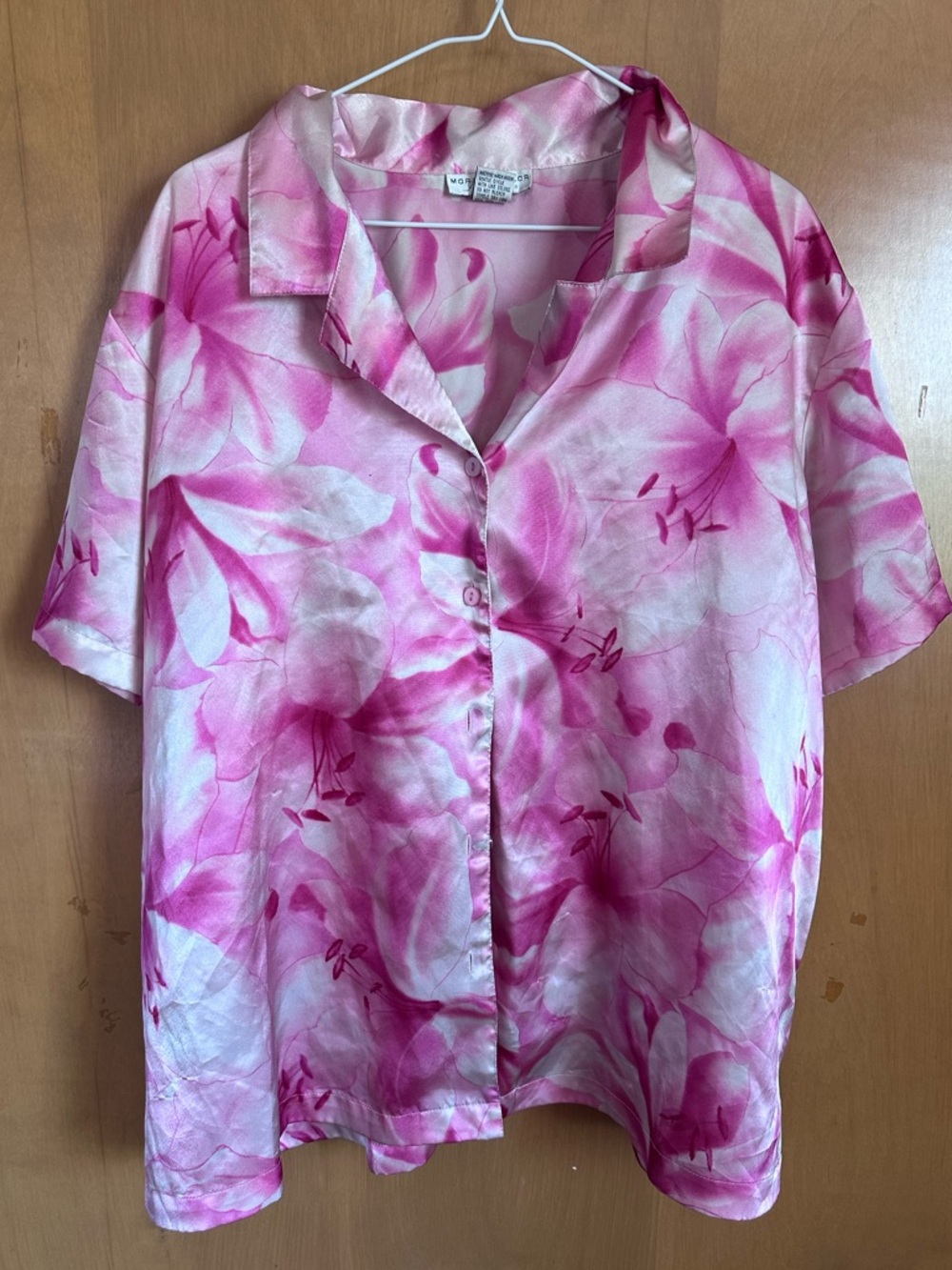 Morgan Taylor Pink Satin Floral Button Blouse